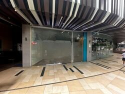 East Village (D16), Retail #585995811